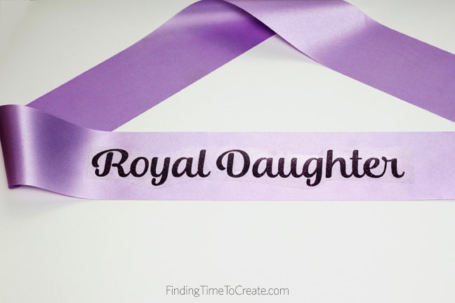 How to Make a Beautiful DIY Princess Sash