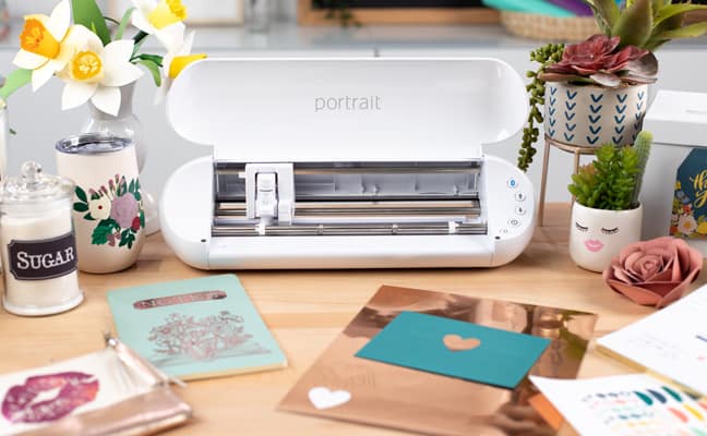 Introducing the Silhouette Portrait 3