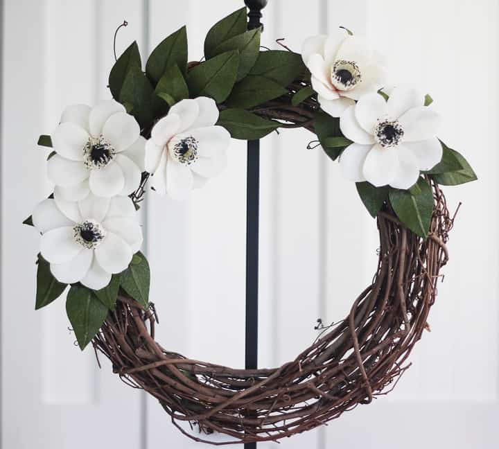Lia Griffith's Master Class - anemone wreath