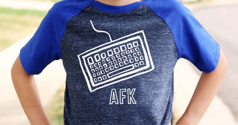 Use a Dingbat Font to Customize T-shirts