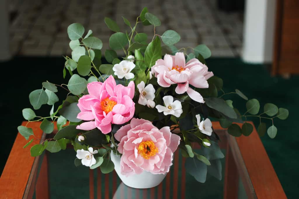 Lia Griffith's Master Class - mixed arrangement