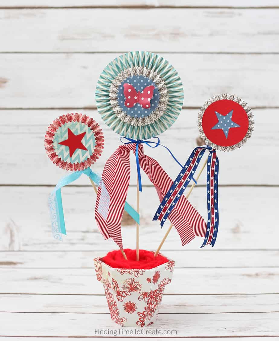 Paper Patriotic Decor