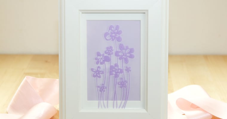 Dress up a Frame with Vinyl