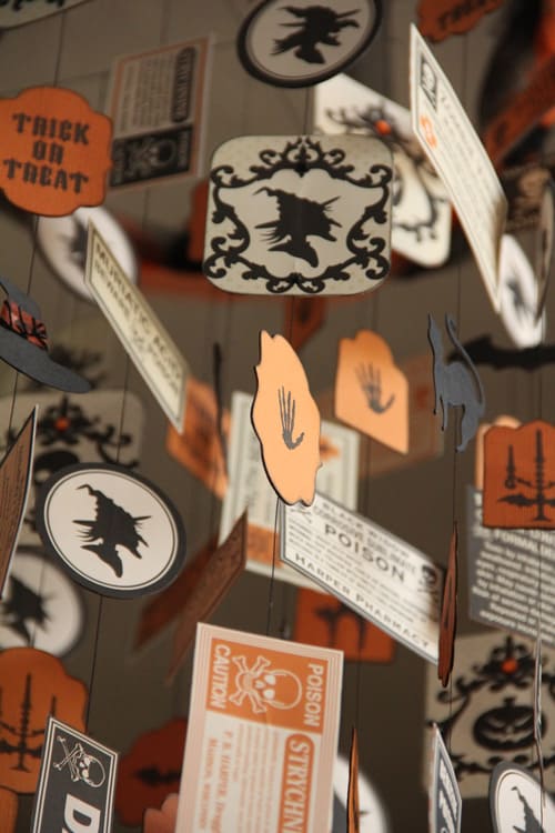 Halloween Mobile detail 2